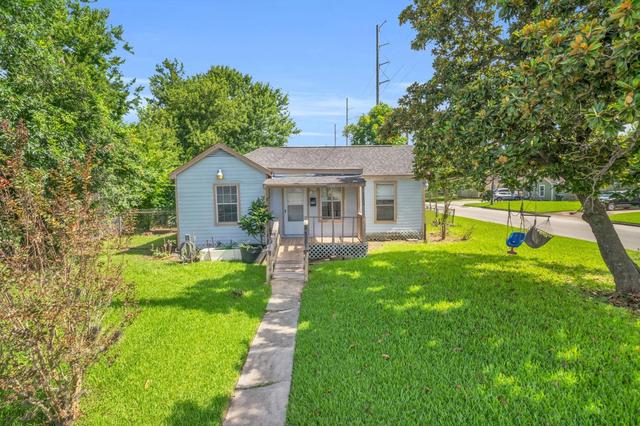 7304 Kinney St, Houston, TX 77087