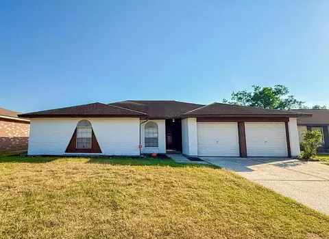 5850 Fallengate Dr, Spring, TX 77373 photo 1