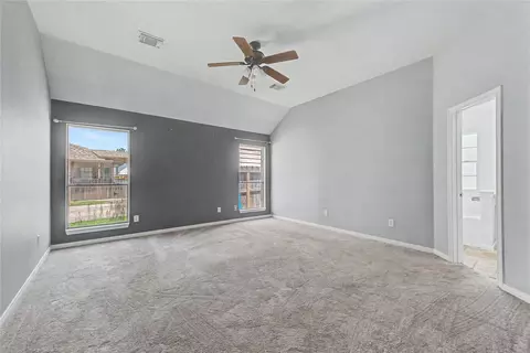 3615 Turtle Cove Dr, Pasadena, TX 77505