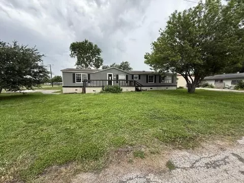 1001 Cervantes St, Victoria, TX 77901