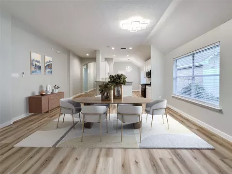 27 Auburn Path Dr, The Woodlands, TX 77382