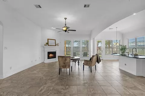 Living - 5922 Beeston Hall Ct, Spring, TX 77388 photo 1 of 5