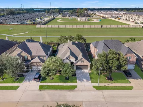 View/Area - 5922 Beeston Hall Ct, Spring, TX 77388 photo 1 of 5