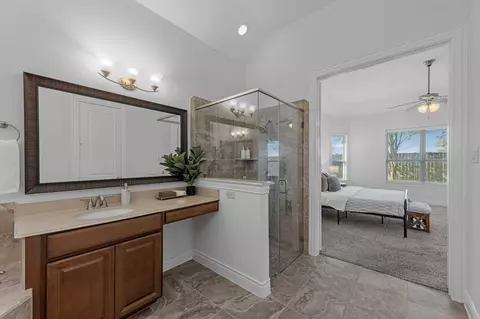 Bath - 5922 Beeston Hall Ct, Spring, TX 77388 photo 5 of 5