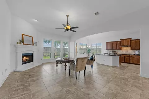 Living - 5922 Beeston Hall Ct, Spring, TX 77388 photo 2 of 5
