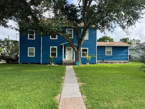 701 14th Ave N, Texas City, TX 77590