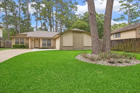 5106 Village Springs Dr, Kingwood, TX 77339