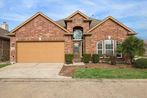 3500 Arezzo Cir, Friendswood, TX 77546