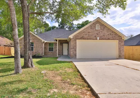 1241 Chateau Woods Parkway Dr, Conroe, TX 77385