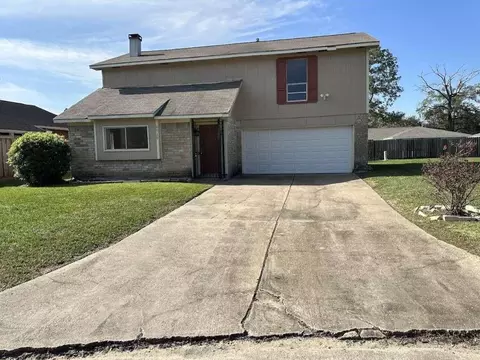8715 Valley Ledge Dr, Houston, TX 77078