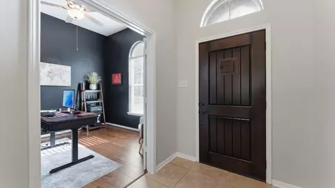 Entry Way - 754 Forest Lane Dr, Conroe, TX 77302 photo 4 of 4