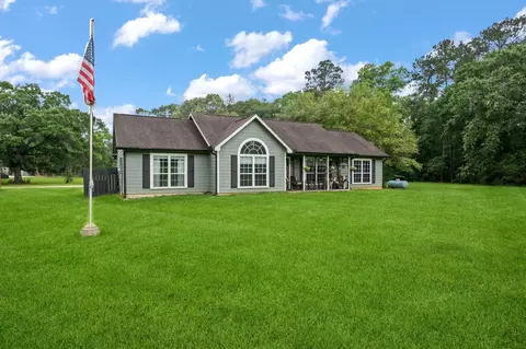 200 Chris Ln, Shepherd, TX 77371