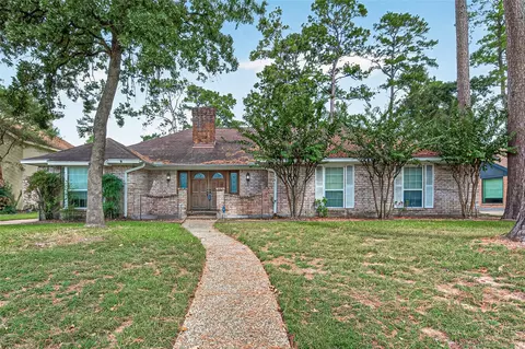 11510 Primwood Dr, Houston, TX 77070