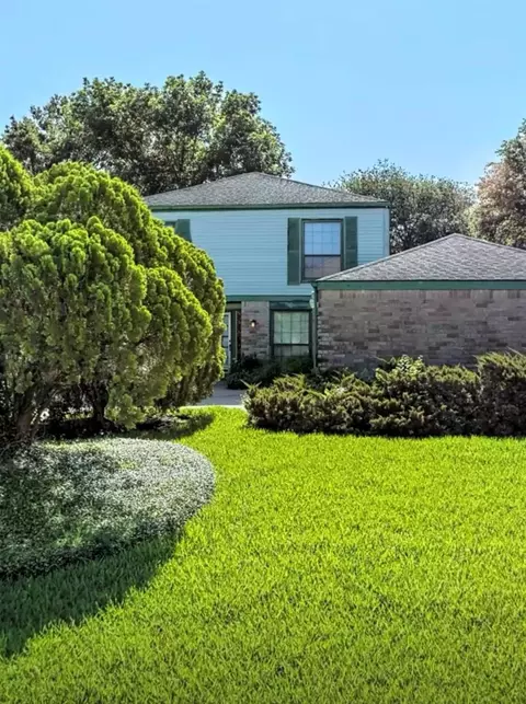 2311 La Quinta Dr, Missouri City, TX 77459