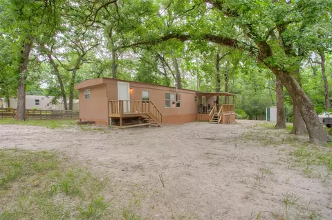 1209 Trinity Cove Dr, Trinity, TX 75862 photo 1