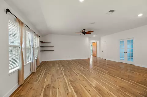 Living - 12340 Delta Timber Dr, Conroe, TX 77304 photo 4 of 5