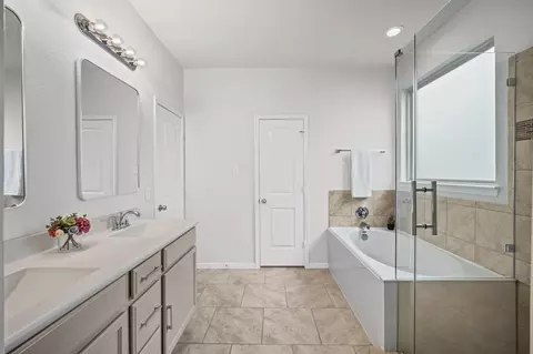 5635 Glenfield Spring Ln, Spring, TX 77389 photo 19