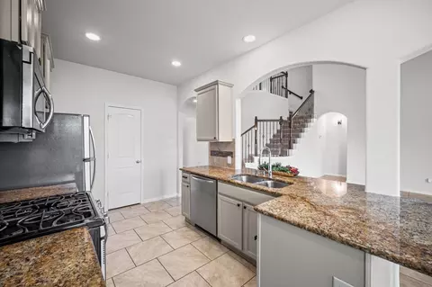 5635 Glenfield Spring Ln, Spring, TX 77389 photo 15