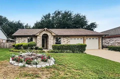3815 Thonig Rd, Houston, TX 77092