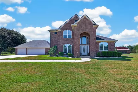 4220 County Road 203, Liverpool, TX 77577