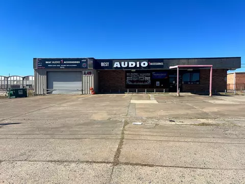 710 Interstate 10 S, Beaumont, TX 77707