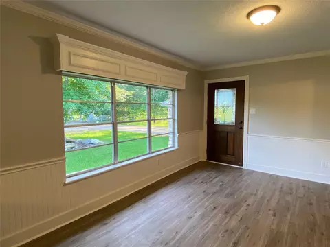 Living - 26941 E River Rd, Splendora, TX 77372 photo 5 of 12