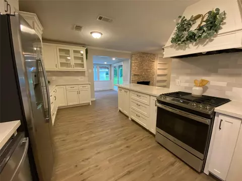Kitchen - 26941 E River Rd, Splendora, TX 77372 photo 2 of 9