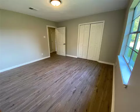 Bedroom - 26941 E River Rd, Splendora, TX 77372 photo 5 of 8