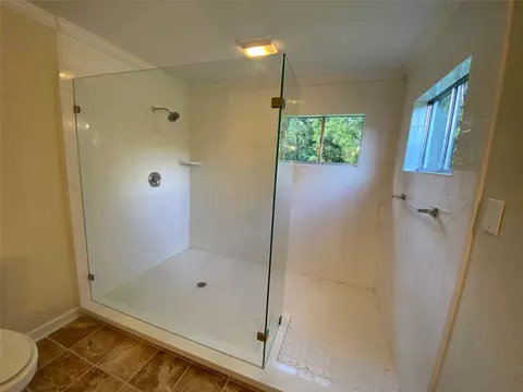 Bath - 26941 E River Rd, Splendora, TX 77372 photo 3 of 3