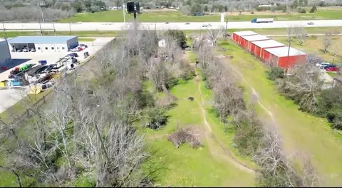 3611 10th St, Brookshire, TX 77423