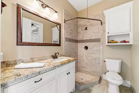 Bath - 27402 Jacobs Path Ln, Spring, TX 77386 photo 5 of 5