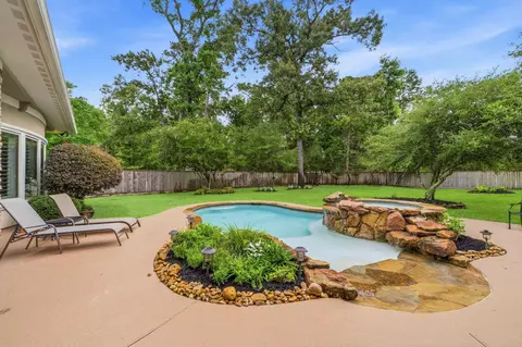 Exterior - 27402 Jacobs Path Ln, Spring, TX 77386 photo 5 of 8