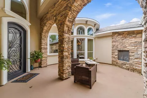 Exterior - 27402 Jacobs Path Ln, Spring, TX 77386 photo 3 of 8