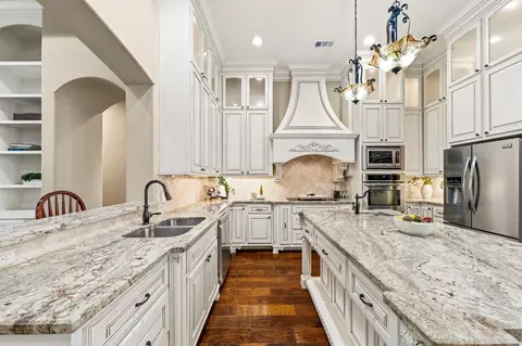 Kitchen - 27402 Jacobs Path Ln, Spring, TX 77386 photo 2 of 4