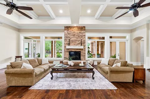 Living - 27402 Jacobs Path Ln, Spring, TX 77386 photo 2 of 3
