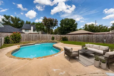Exterior - 9110 Godstone Ln, Spring, TX 77379 photo 5 of 5
