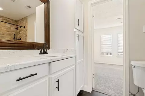 Bath - 9110 Godstone Ln, Spring, TX 77379 photo 4 of 5