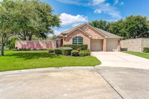 2425 Spellbrook Ct, League City, TX 77573