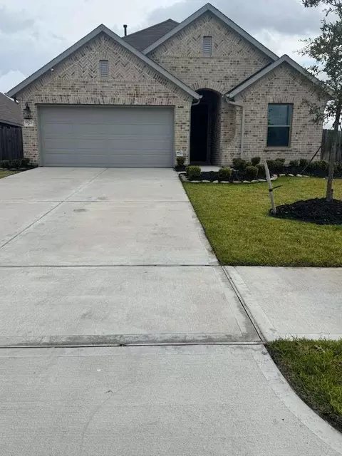 8823 Barton Valley Dr, Richmond, TX 77407