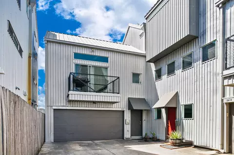 2614 Chenevert St, Houston, TX 77004