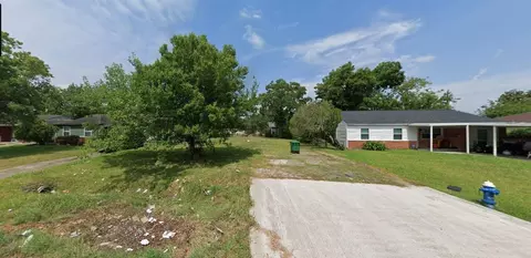 10506 Fairland Dr, Houston, TX 77051