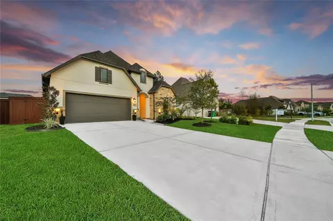 Exterior - 13067 Soaring Forest Dr, Conroe, TX 77302 photo 4 of 6