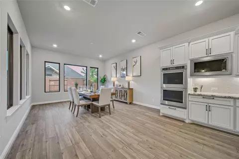 Dining - 13067 Soaring Forest Dr, Conroe, TX 77302 photo 3 of 3