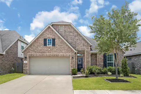 221 Gigi Pl, Alvin, TX 77511
