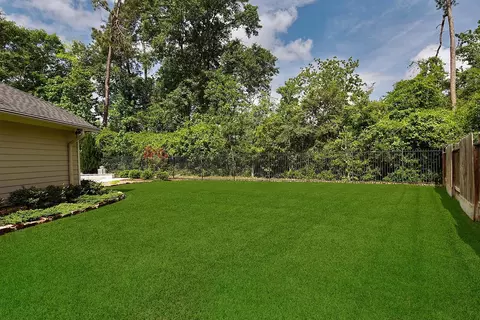 Exterior - 3611 Summer Trail Ct, Spring, TX 77386 photo 10 of 17