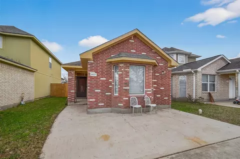 5637 Lotus St, Houston, TX 77085