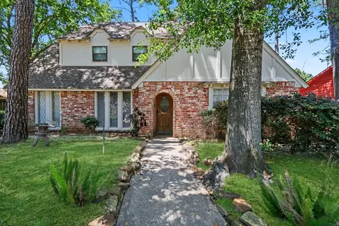 5918 Pine Arbor Dr, Houston, TX 77066