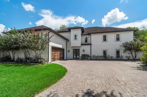 9 Charleston St S, Sugar Land, TX 77478