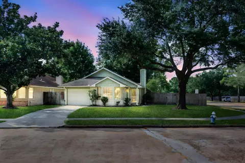 12002 Westlock Dr, Tomball, TX 77377