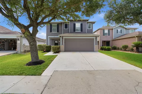 6611 Green Pear Ln, Houston, TX 77049